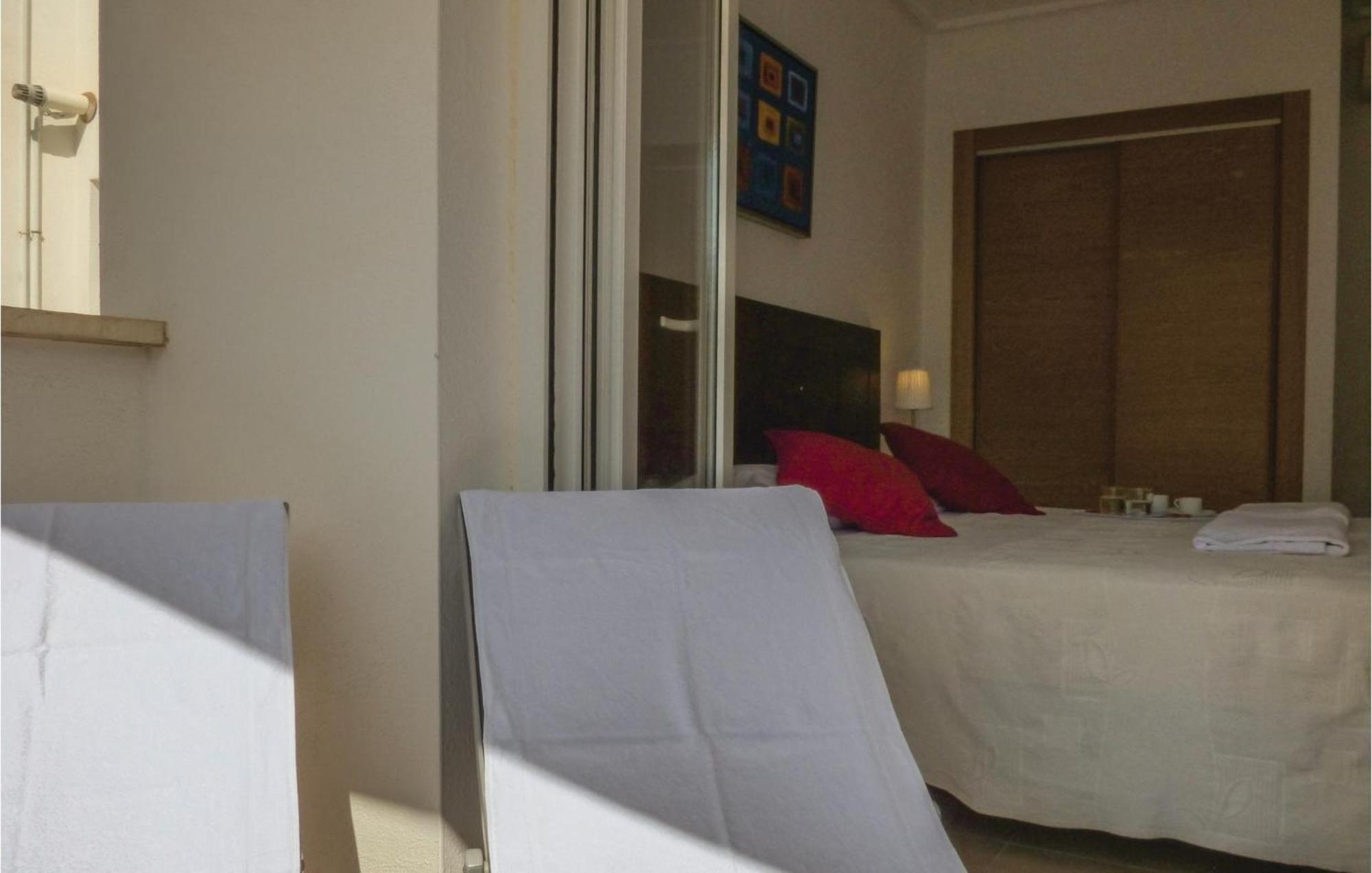 Lovely Apartment In Sucina With Swimming Pool Buitenkant foto